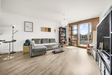 1 bedroom apartment for sale, Falcon Wharf, Battersea