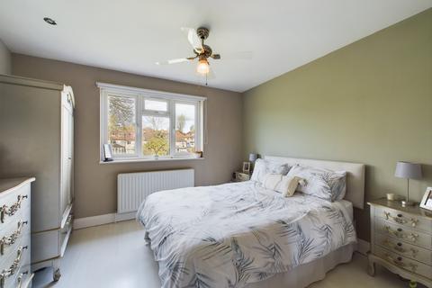 4 bedroom detached house for sale, Carsington Gardens, Wilmington, Kent, DA1