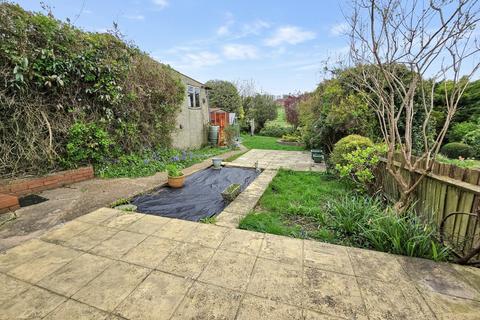 66 Overhill, Southwick, Brighton, BN42 4WJ
