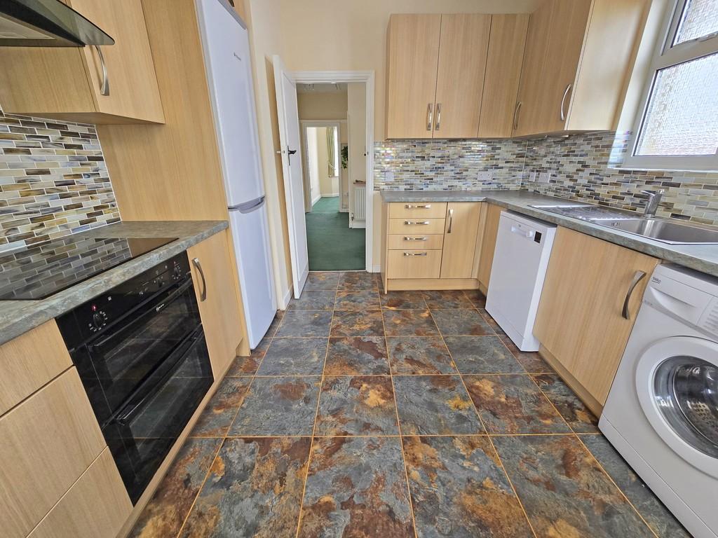 Kitchen 3