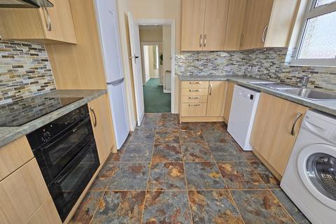 66 Overhill, Southwick, Brighton, BN42 4WJ