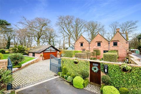 5 bedroom detached house for sale, Beaconsfield Road, Woolton, Liverpool, L25