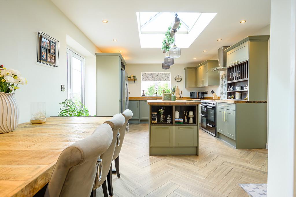 RossonWye 3 bed detached bungalow for sale £425,000