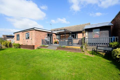 3 bedroom detached bungalow for sale, Ross-on-Wye