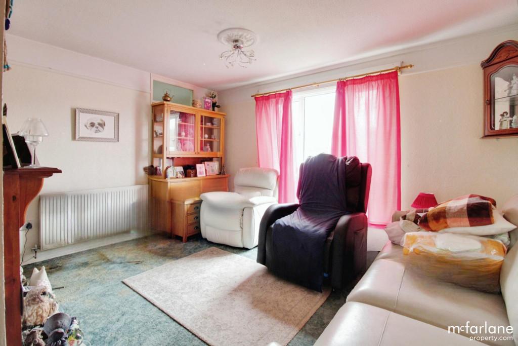Northern Road, Swindon 3 bed semidetached house for sale £190,000