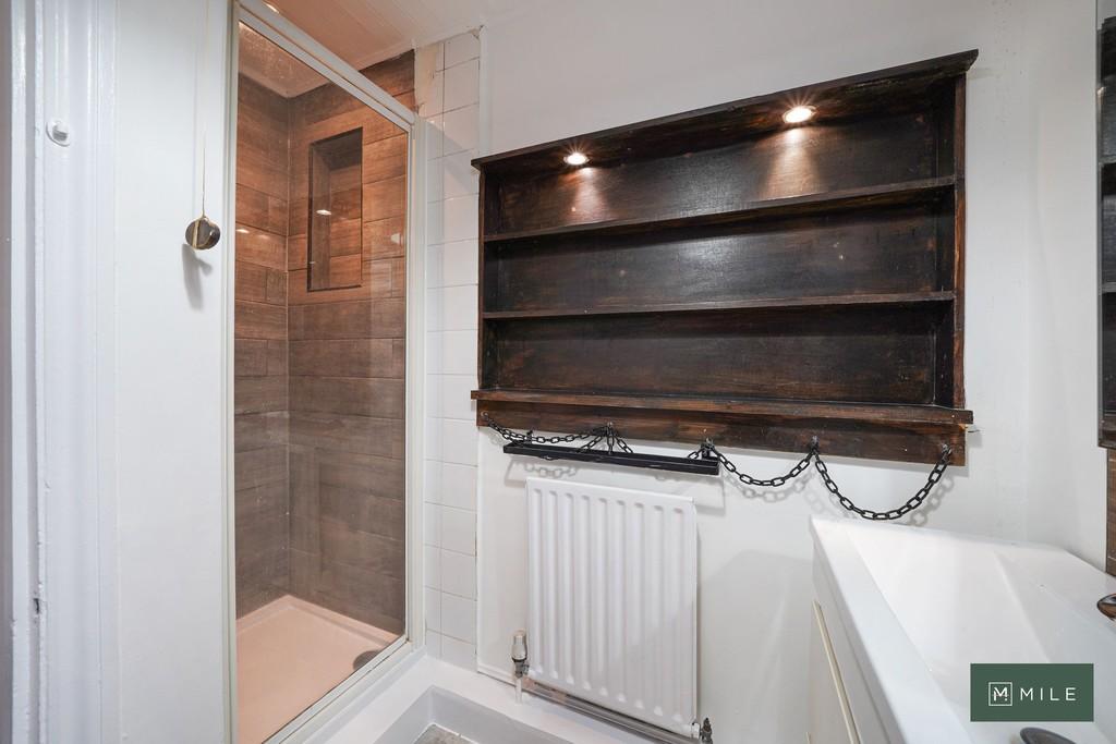 82a Clifford Gardens, First Floor Flat - Nae Do L5r3