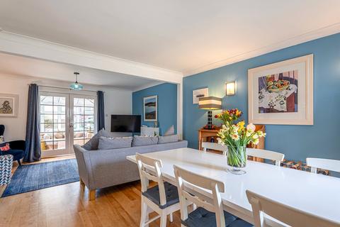 129 Danes Drive, Glasgow, G14 9GD