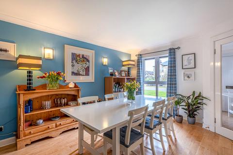 129 Danes Drive, Glasgow, G14 9GD