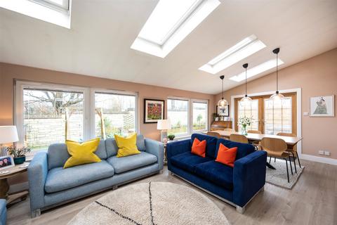 24 Station View, South Queensferry, EH30 9DA