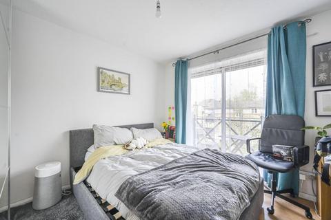 2 bedroom flat for sale, Stoneyard Lane, Poplar, London, E14