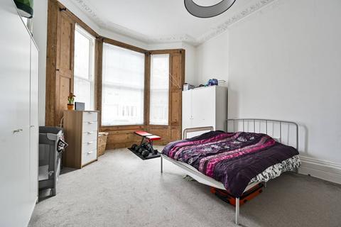 1 bedroom flat for sale, Randolph Avenue, Maida Vale, London, W9