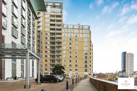 2 bedroom apartment to rent, Westferry Circus E14