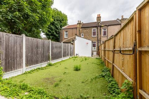 2 bedroom terraced house for sale, Aldworth Road, Stratford, London, E15