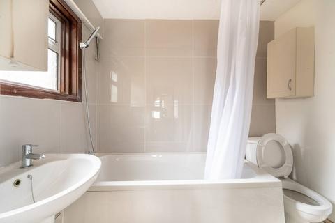 13 Aldworth Road, London, E15 4DN