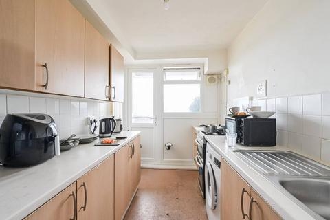 1 bedroom flat for sale, Brassett Point, Stratford, London, E15