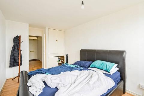 1 bedroom flat for sale, Brassett Point, Stratford, London, E15
