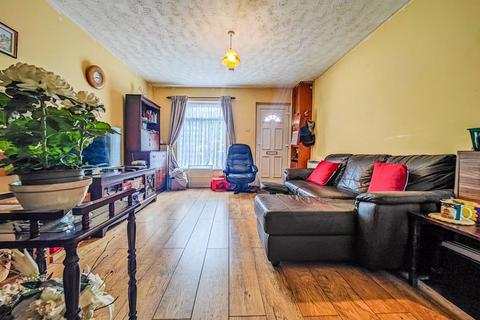 2 bedroom terraced house for sale, Garrick Drive, West Thamesmead