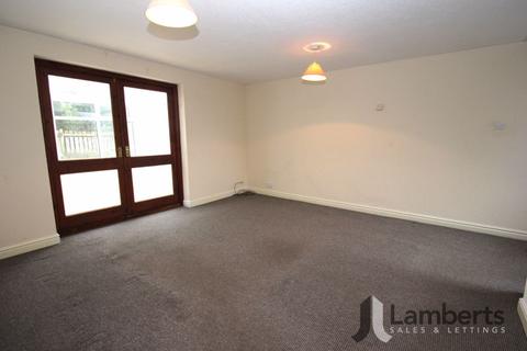 4 bedroom terraced house for sale, Langley Close, Matchborough West, Redditch