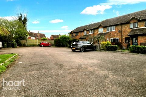 2 bedroom terraced house for sale, Stonecrop Road, Guildford