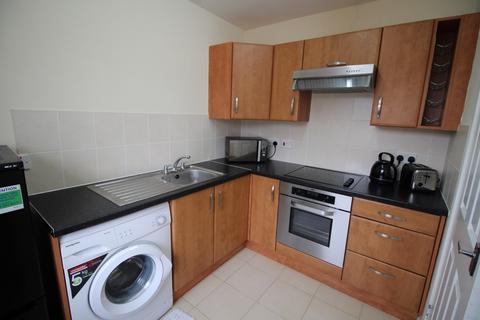 1 bedroom flat to rent, Candleriggs Court, Alloa, FK10