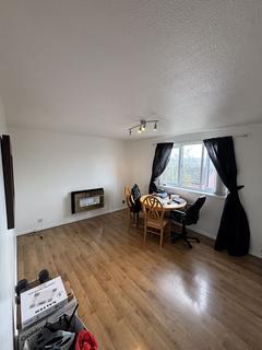 1 bedroom flat to rent, Forest View, Fairwater, Cardiff. CF5 3EL