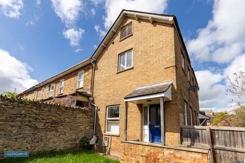 2 bedroom terraced house for sale, TRINITY ROAD