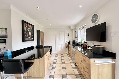 1 Carnoustie Close, Sutton Coldfield, B75 6UW