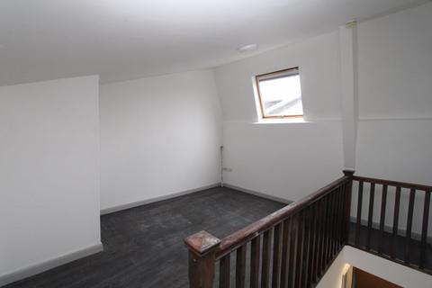 1 bedroom apartment to rent, Flat 18, 82-84 Drake Street, Rochdale OL16 1PQ