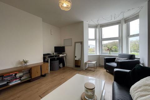 1 bedroom apartment for sale, Treyew Road, Truro