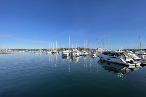 4 bedroom apartment to rent, Discovery Quay, Falmouth TR11