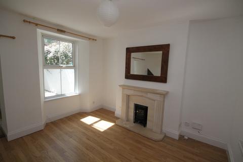2 bedroom flat to rent, Langton Terrace, Falmouth TR11