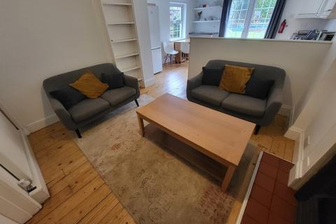 undefined, Marlborough Avenue, Falmouth TR11