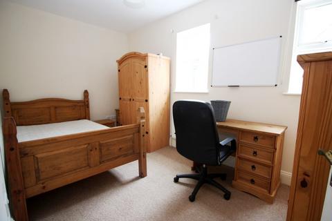 9 bedroom semi-detached house to rent, Polsloe Road, Exeter EX1