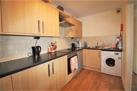 2 bedroom apartment to rent, Acland Road, Exeter EX4