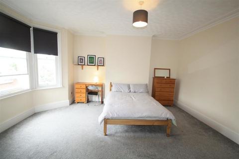 undefined, Magdalen Road, Exeter EX2