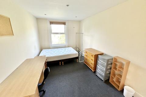 4 bedroom maisonette to rent, Pennsylvania Road, Exeter EX4