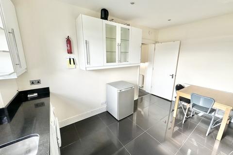 4 bedroom maisonette to rent, Pennsylvania Road, Exeter EX4