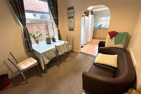 1 bedroom in a house share to rent, Pinhoe Road, Exeter EX4