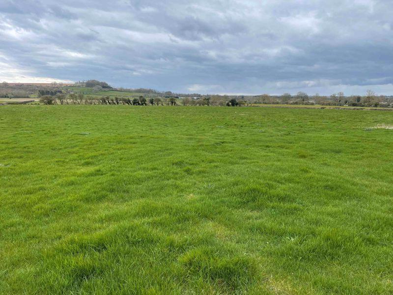 Grassland 13.47 Acres Land for sale £100,000