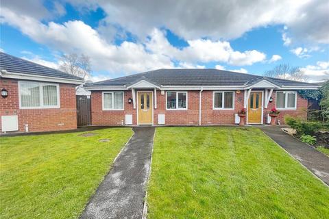 2 bedroom bungalow for sale, Traynor Close, Middleton, Manchester, M24