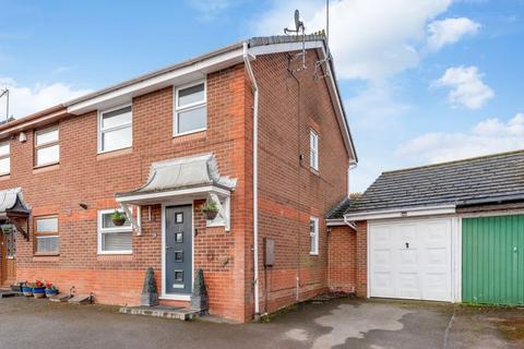 4 bedroom semi-detached house for sale, Waltham Gardens, Banbury - Greatly Extended