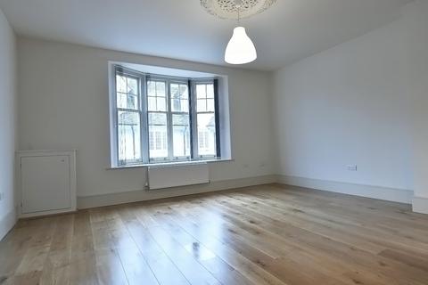 2 bedroom apartment to rent, Slipshoe Street, Reigate, RH2