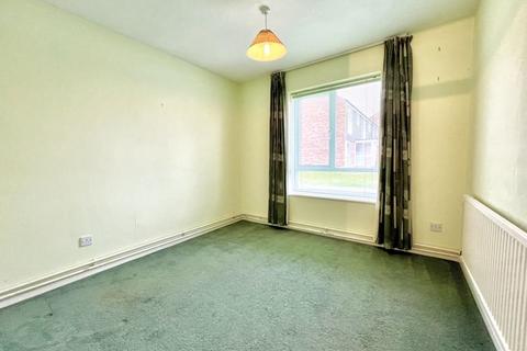 15 Barleyfield Way, Houghton Regis, Dunstable, LU5 5ER