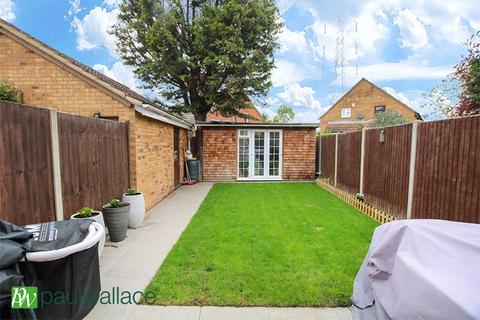 45 Benedictine Gate, Waltham Cross, EN8 0XB