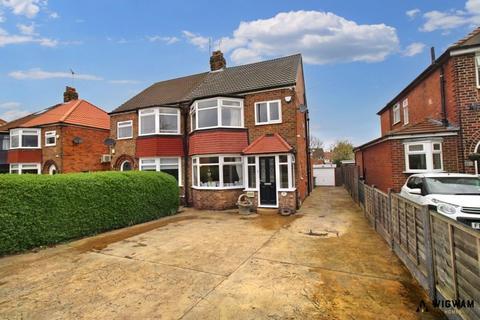 4 bedroom semi-detached house for sale, Hull Road, Anlaby, HU10