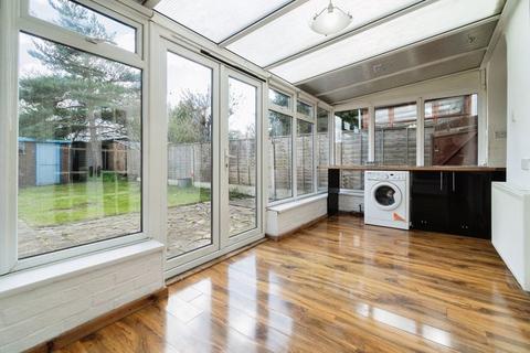 18 Watson Avenue, Sutton, SM3 9RE