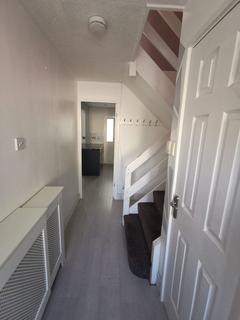 3 bedroom terraced house to rent, Stockmead Road, Northampton, Northamptonshire, NN3 9TY