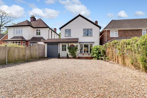 4 bedroom detached house for sale, Chavey Down Road, Bracknell RG42