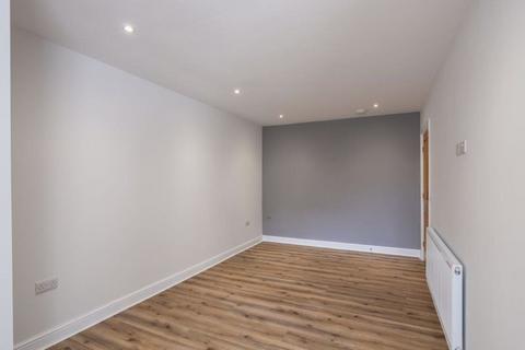 8 Alverley Close, Wellington, Telford, TF1 3AT