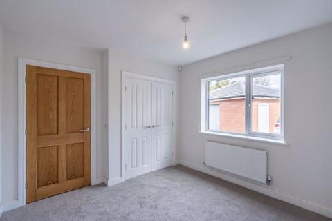 8 Alverley Close, Wellington, Telford, TF1 3AT